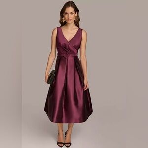 Ann Taylor burgundy / maroon / wine color Midi Dress - size 10